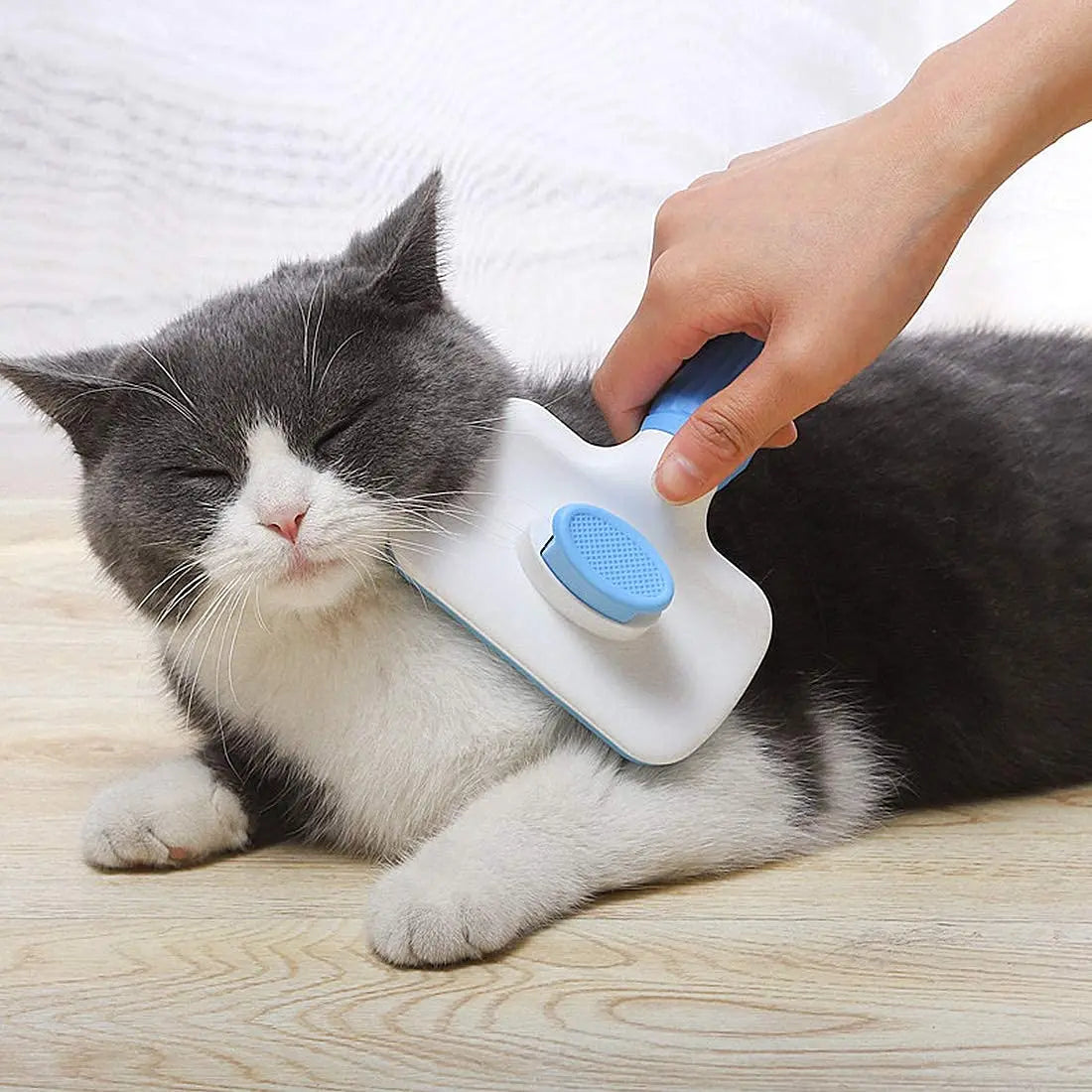 Custom Logo Wholesale Plastic Cat Dog Rabbit Massaging Shedding Self Cleaning Slicker Hair Grooming Pet Brush